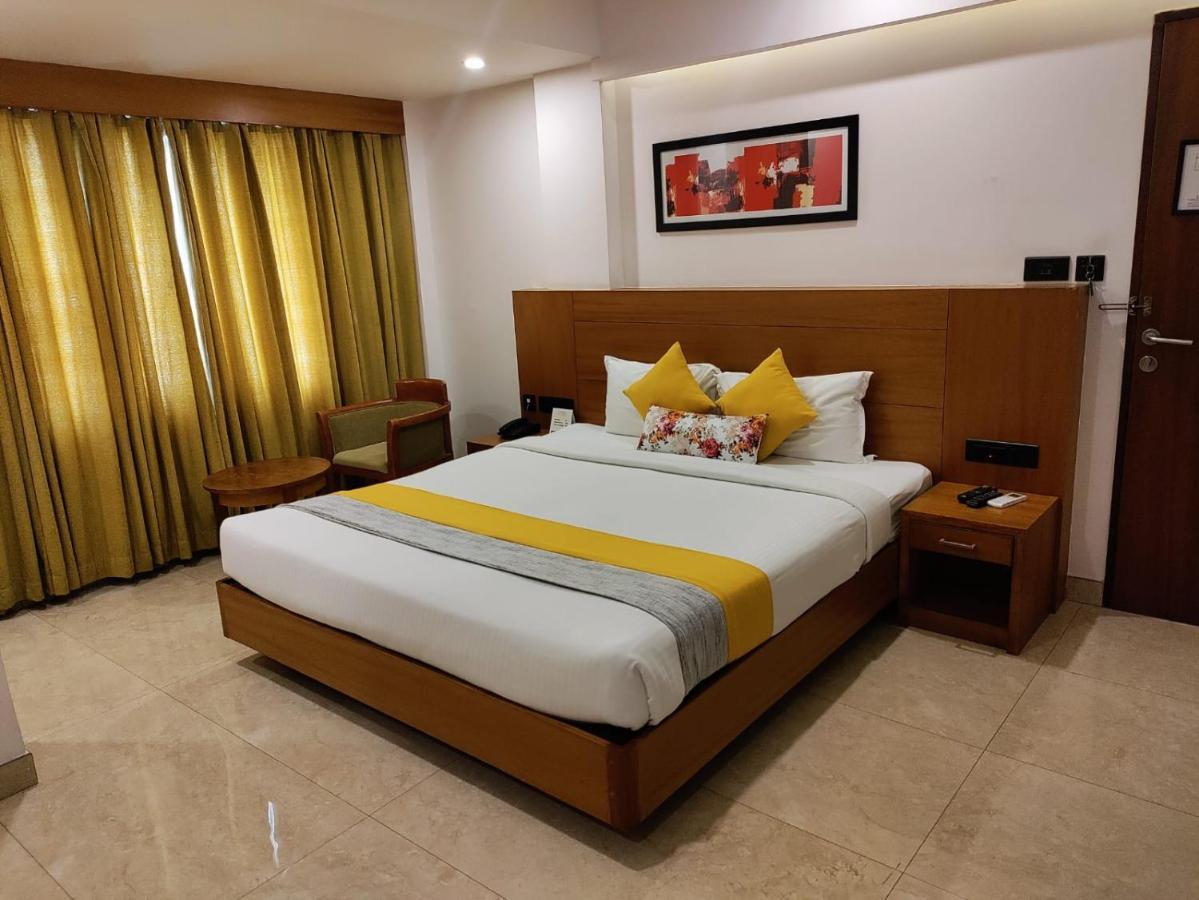 Hotel Park Residency Calicut Dış mekan fotoğraf